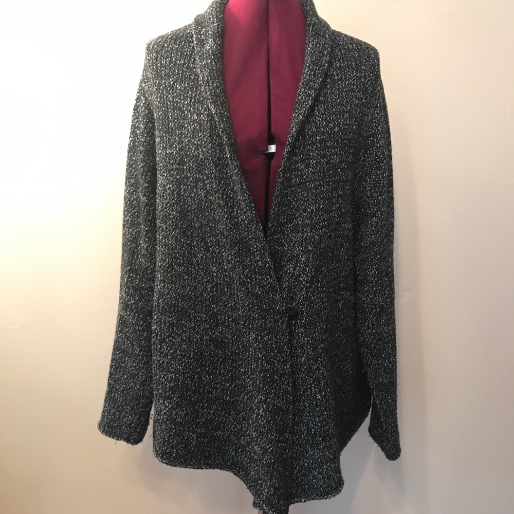 {Eileen Fisher} Italian Yarn Knit Button Cardigan